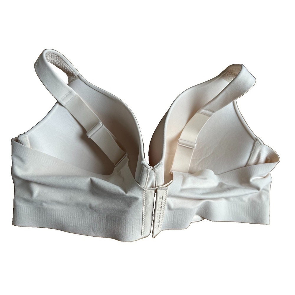 Cacique Womens Size 44D Beige Smooth Underwire Full Coverage T-Shirt Bra EUC